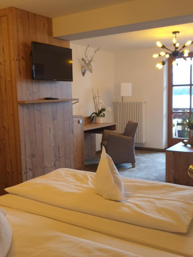 Hotel Geiger Фюссен Экстерьер фото