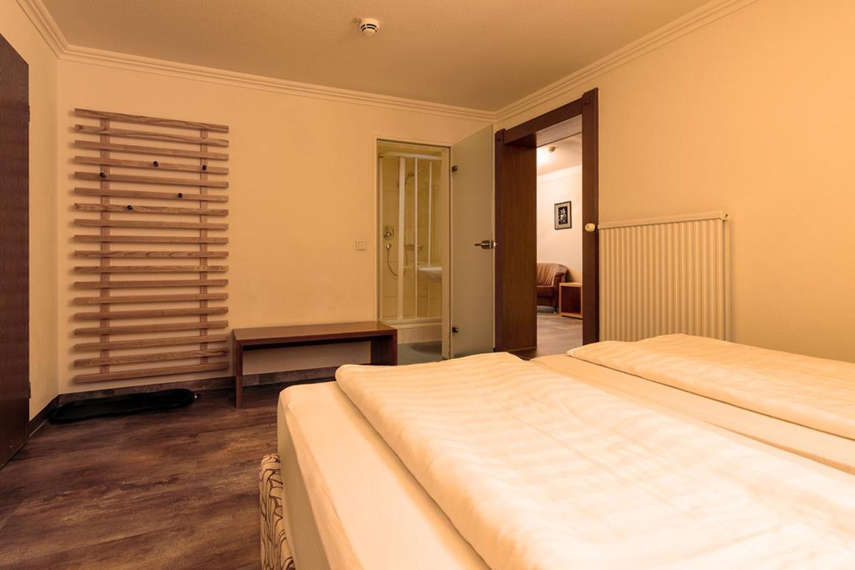 Hotel Geiger Фюссен Экстерьер фото
