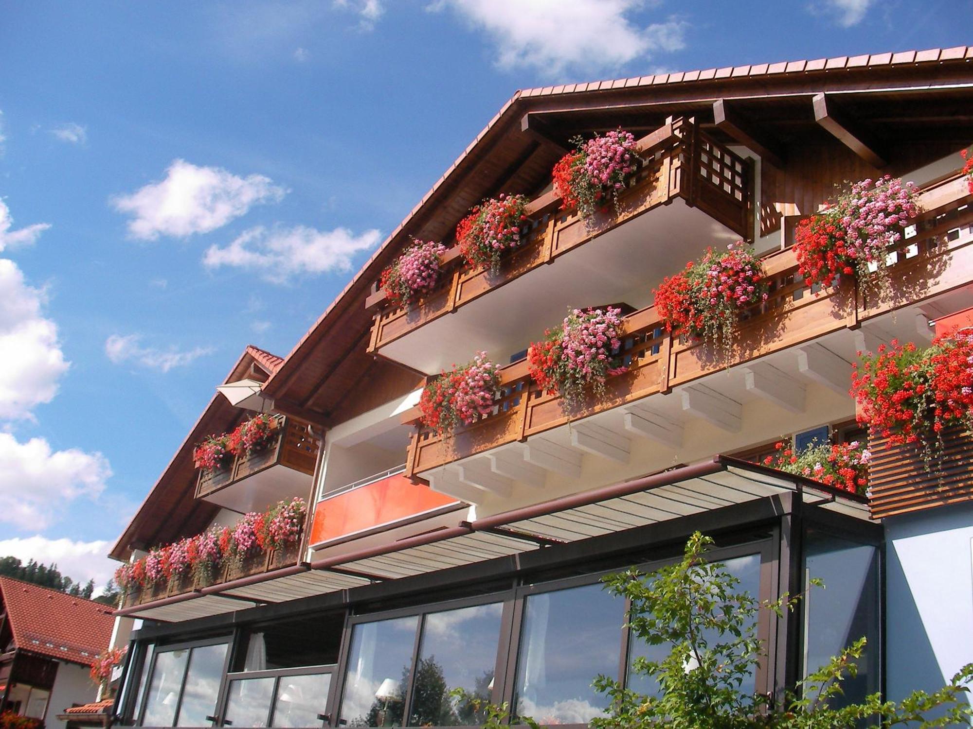 Hotel Geiger Фюссен Экстерьер фото