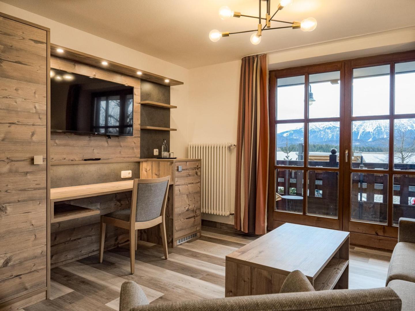 Hotel Geiger Фюссен Экстерьер фото