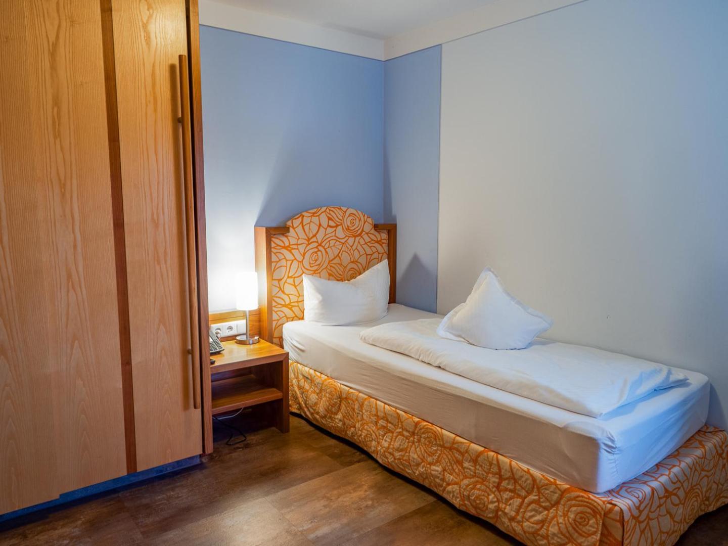 Hotel Geiger Фюссен Экстерьер фото