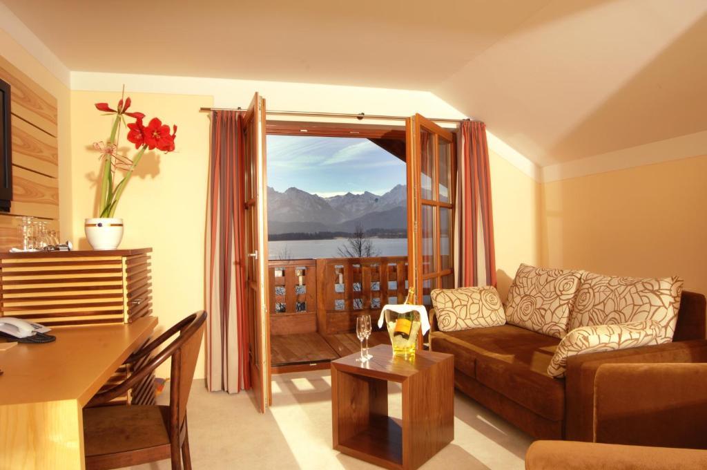 Hotel Geiger Фюссен Экстерьер фото