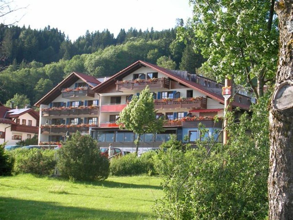 Hotel Geiger Фюссен Экстерьер фото